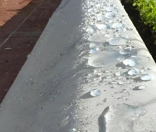 洛江硅烷浸渍涂料在混凝土保护中的应用